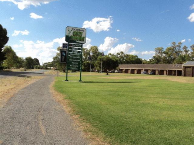 Tocumwal Golf Resort Eksteriør billede